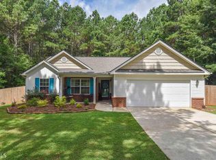 186 Bridges Dr, Winterville, GA 30683