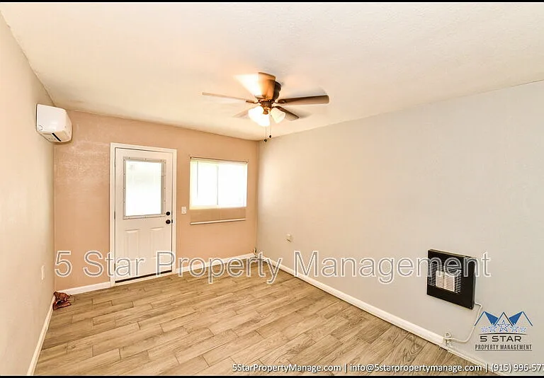 1212 N Laurel St #B — Photo 9
