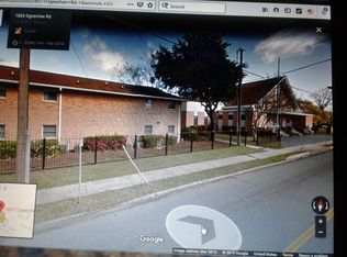 1807 Ogeechee Rd, Savannah, GA 31415