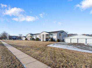 Fairfield Apartments, Elkhorn, WI 53121