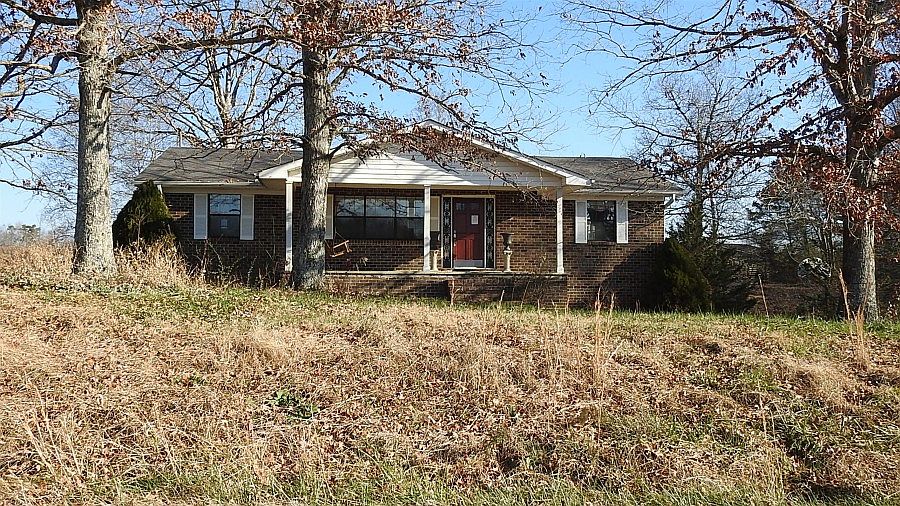2nd image of 792 County Road 260