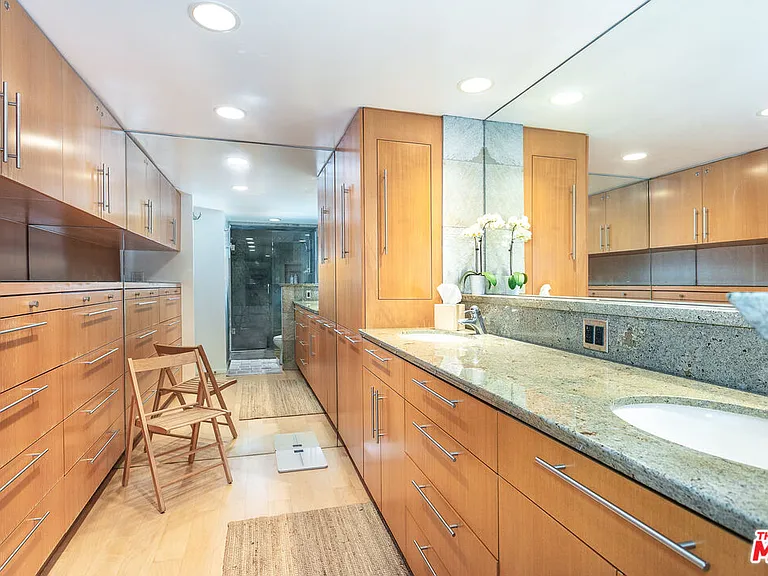 535 Ocean Ave #11D — Photo 15