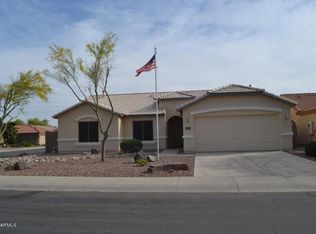 3955 E Stratford Pl, San Tan Valley, AZ 85140