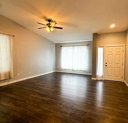 3rd image of 15413 104th Way SE