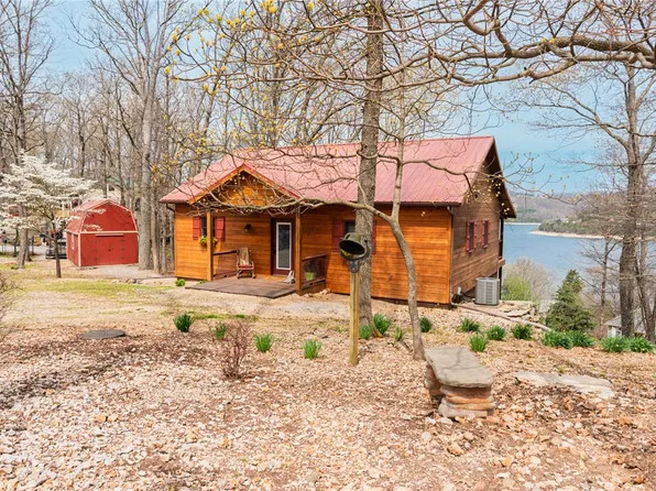 8 Arkenstone Pl, Eureka Springs, AR 72632