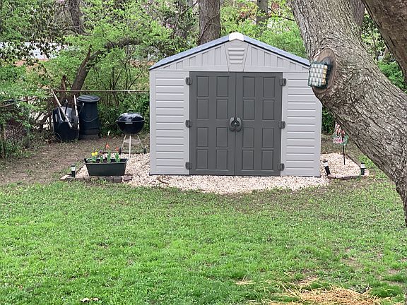 4th image of 603 Millman Dr