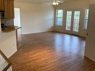 16100 S Great Oaks Dr, Round Rock, TX 78681