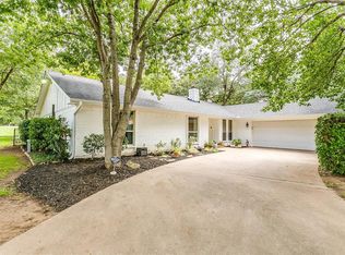 717 Putter Dr, Fort Worth, TX 76112