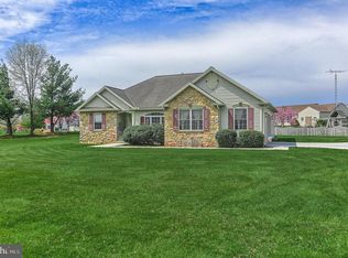 11 Deer Trail Rd, Abbottstown, PA 17301