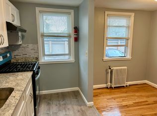 594 Sherman Ave APT E1, Roselle, NJ 07203