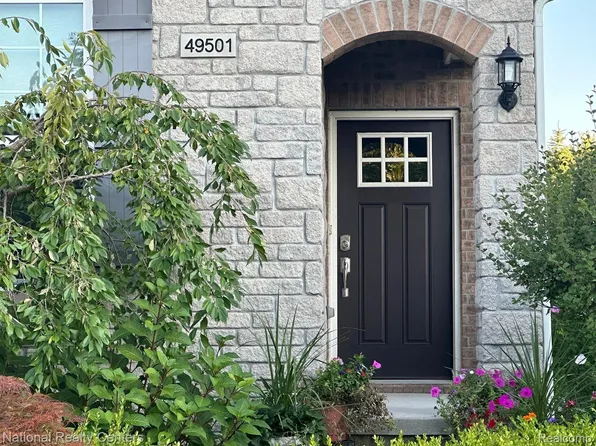 49501 Harrier Pl N, Novi, MI 48374