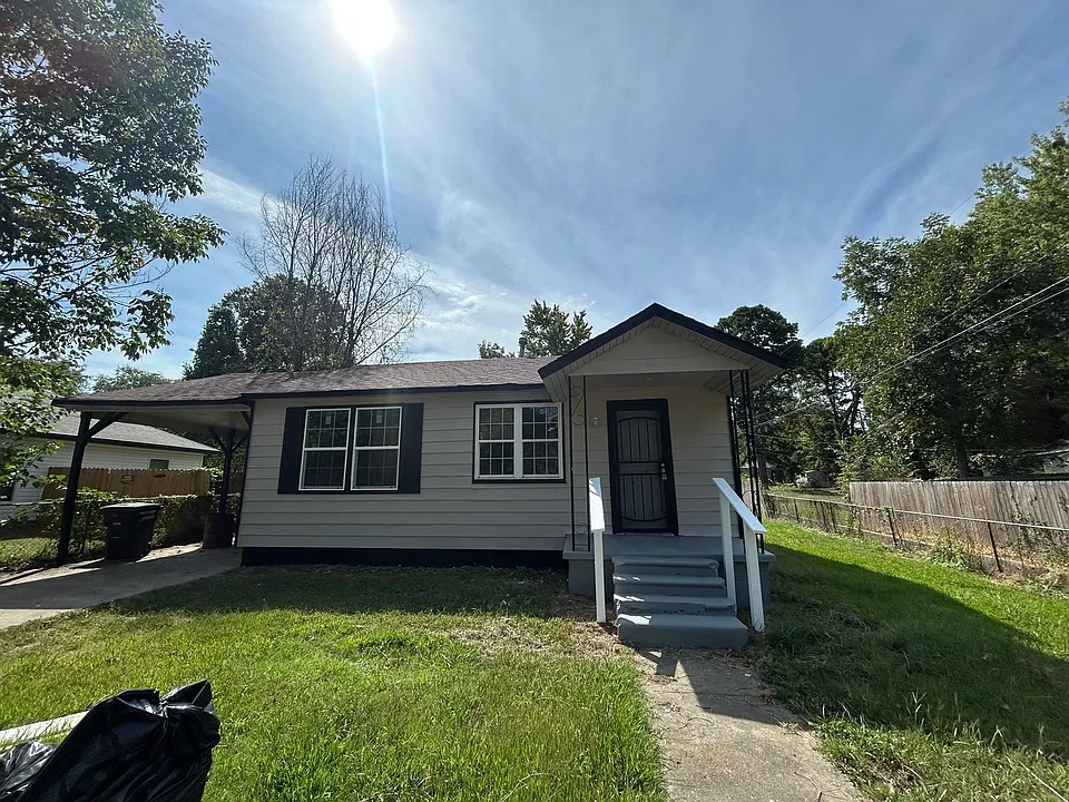 141 Pike Ave