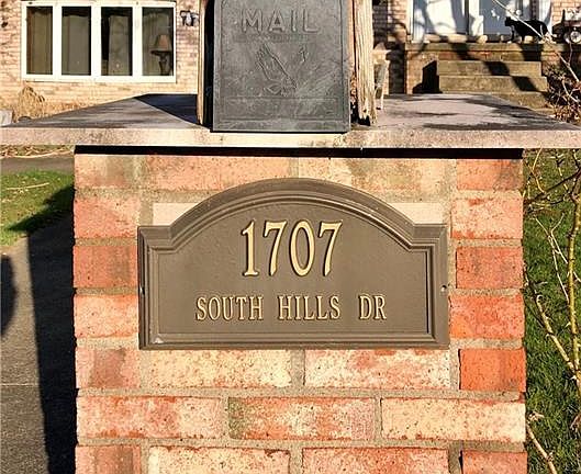 2nd image of 1707 S Hills Dr