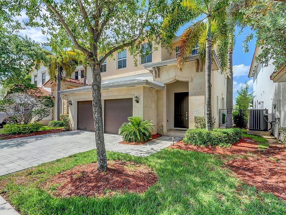 1st image of 10555 NW 69th Ter