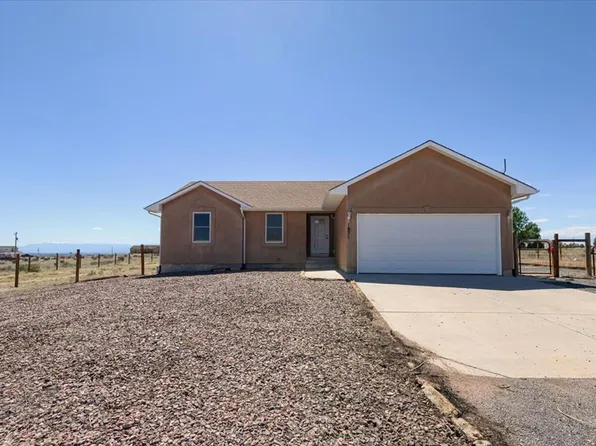 1851 N Rough Rock Ln, Pueblo West, CO 81007