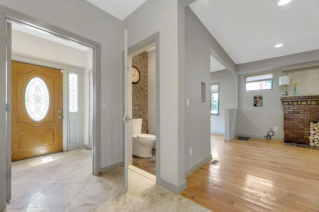 3 bed, 2.5 bath, 1878 sqft, $4,500 — Photo 4