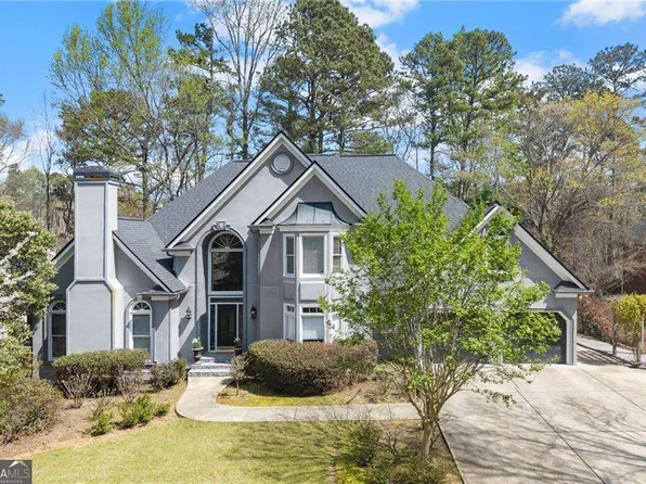 1816 Bishops Green Dr, Marietta, GA 30062