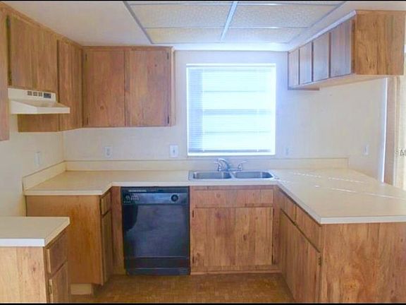 4th image of 219 Regal Park Dr