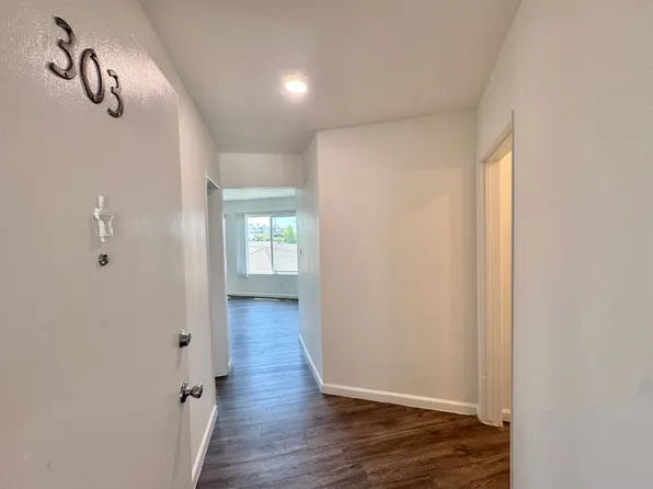 EP, 9820 Exposition Blvd #303, Los Angeles, CA 90034