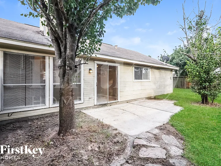 6426 New World Dr — Photo 17