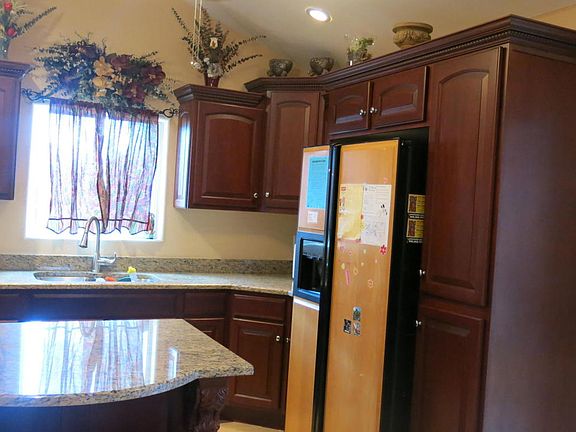 2nd image of 2910 W Heatherbrae Dr