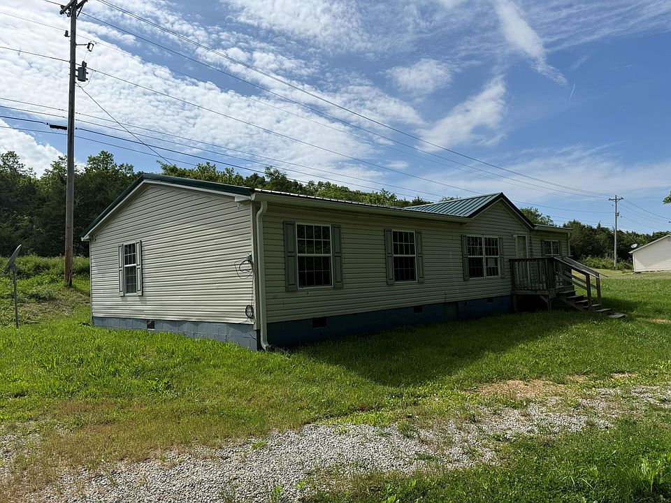 1st image of 305 Gills Branch Rd