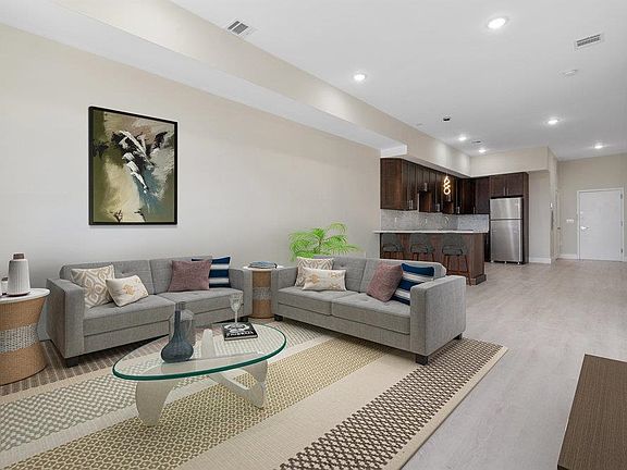 2nd image of 527 Union Ave #1C