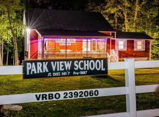 E11604a Park Rd, Baraboo, WI 53913