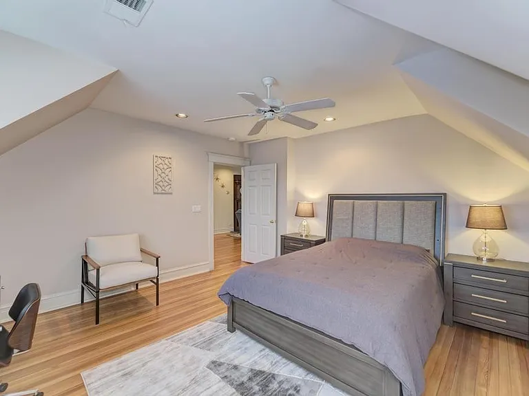 1499 Sheridan Rd — Photo 45
