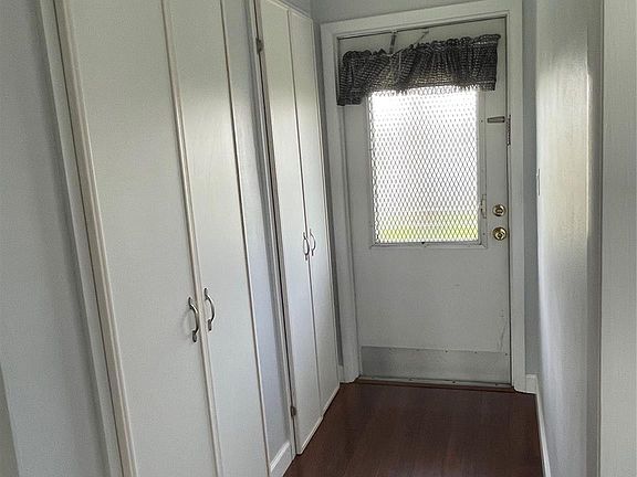 5th image of 2751 Golf Boulevard #1027