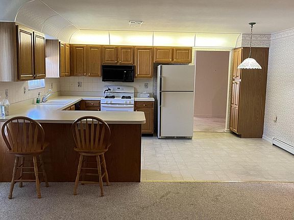 4th image of 56 Winterton Drive