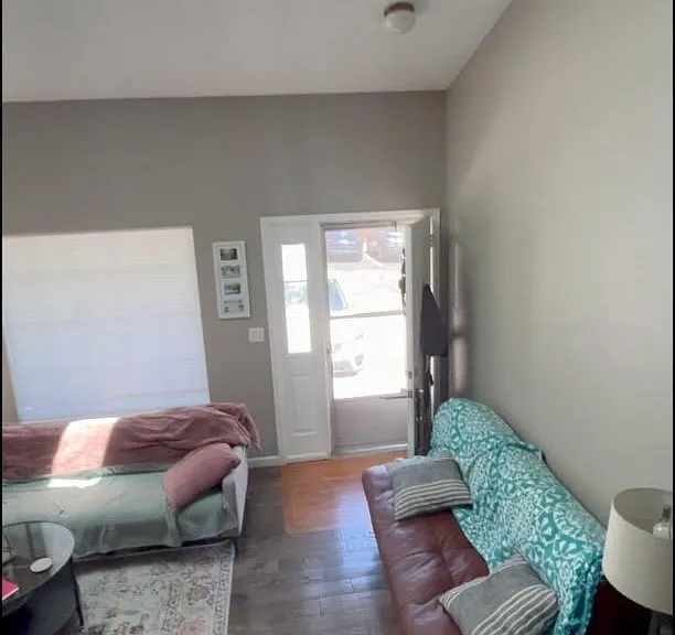 1931 Giltshire Dr — Photo 6