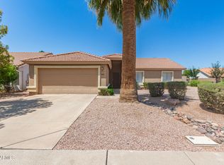 950 N Sailors Way, Gilbert, AZ 85234