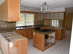 1st image of 499 NW 101st Ave