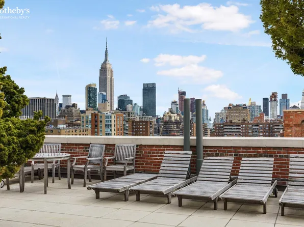 410 West 24th Street image 14 of 17