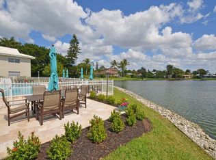 4140 Crayton Rd #6D, Naples, FL 34103