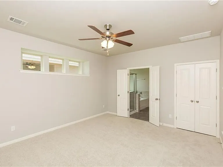 612 Palmilla St — Photo 7
