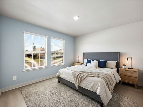 4th image of 205 Calico Ln