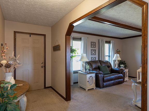 4th image of 557 Trailridge Rd