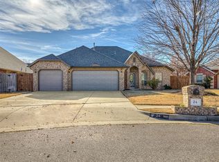 24 SW 170th St, Oklahoma City, OK 73170
