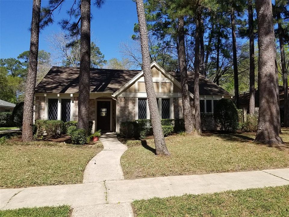 1st image of 14903 Forest Lodge Dr