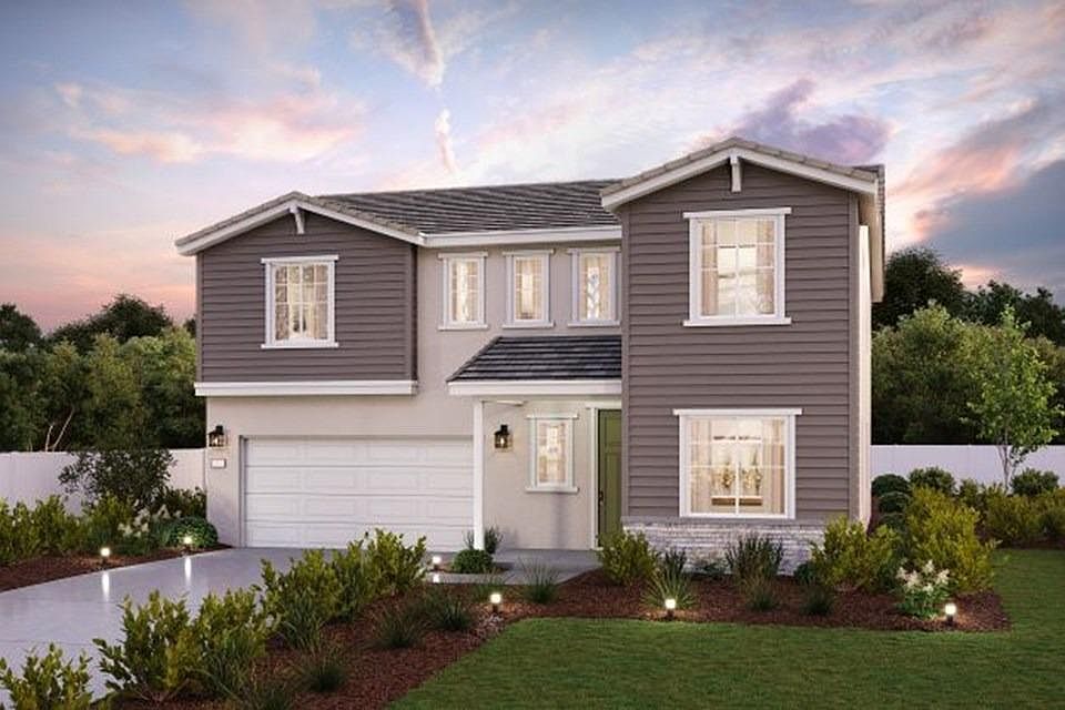 1st image of 696 Diamond Valley Ln