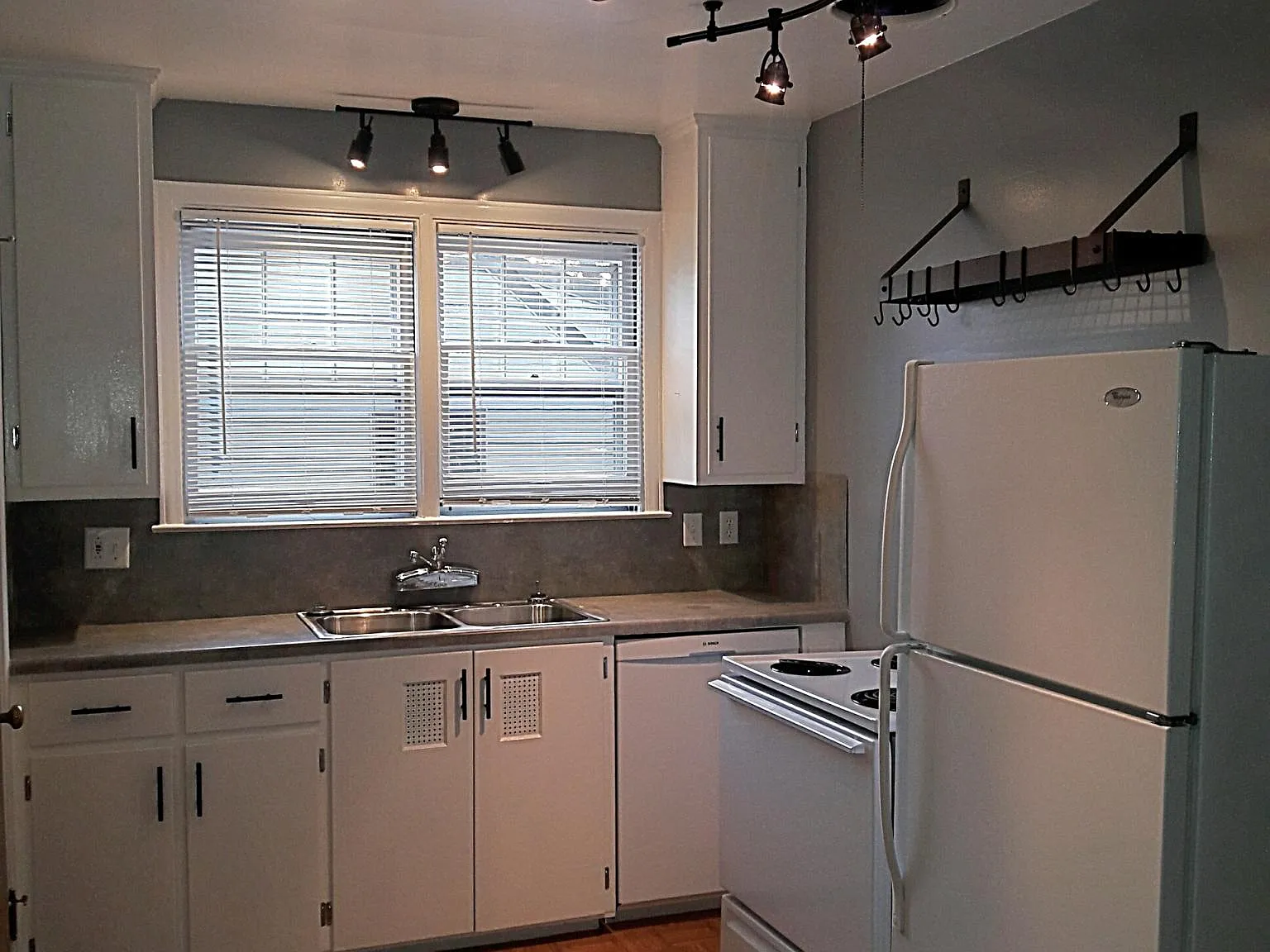 1 bed, 650 sqft, $1,275 — Photo 4