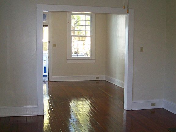 3rd image of 8328 Panola St