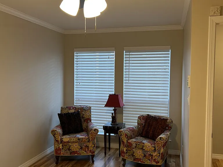 Lake Shore Dr — Photo 18
