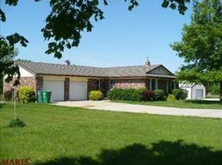 878 Foristell Rd, Wentzville, MO 63385