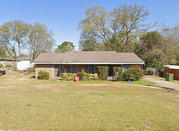 1st image of 441 Mulligan Dr
