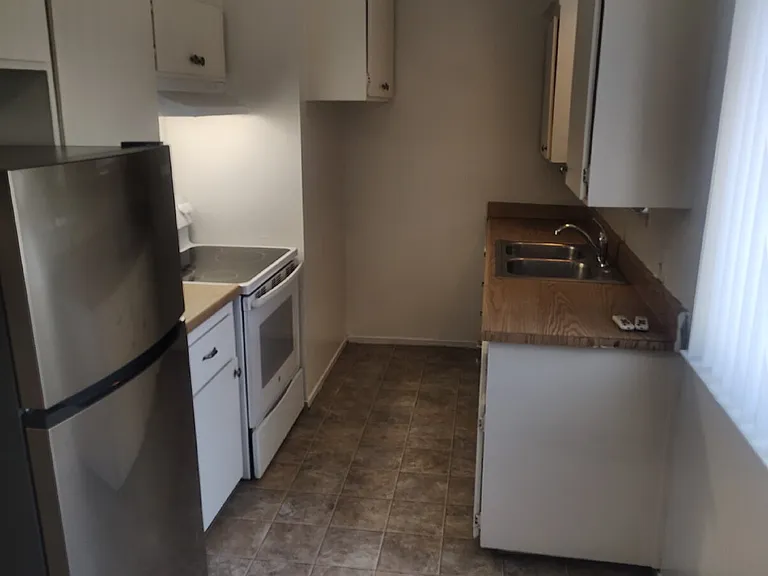 2125 North Ave #18 — Photo 3