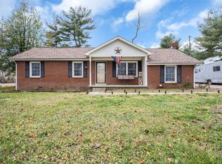 483 W Nashville St, Pembroke, KY 42266