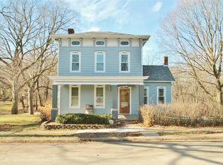 200 North Ml, Cedarville, IL 61013